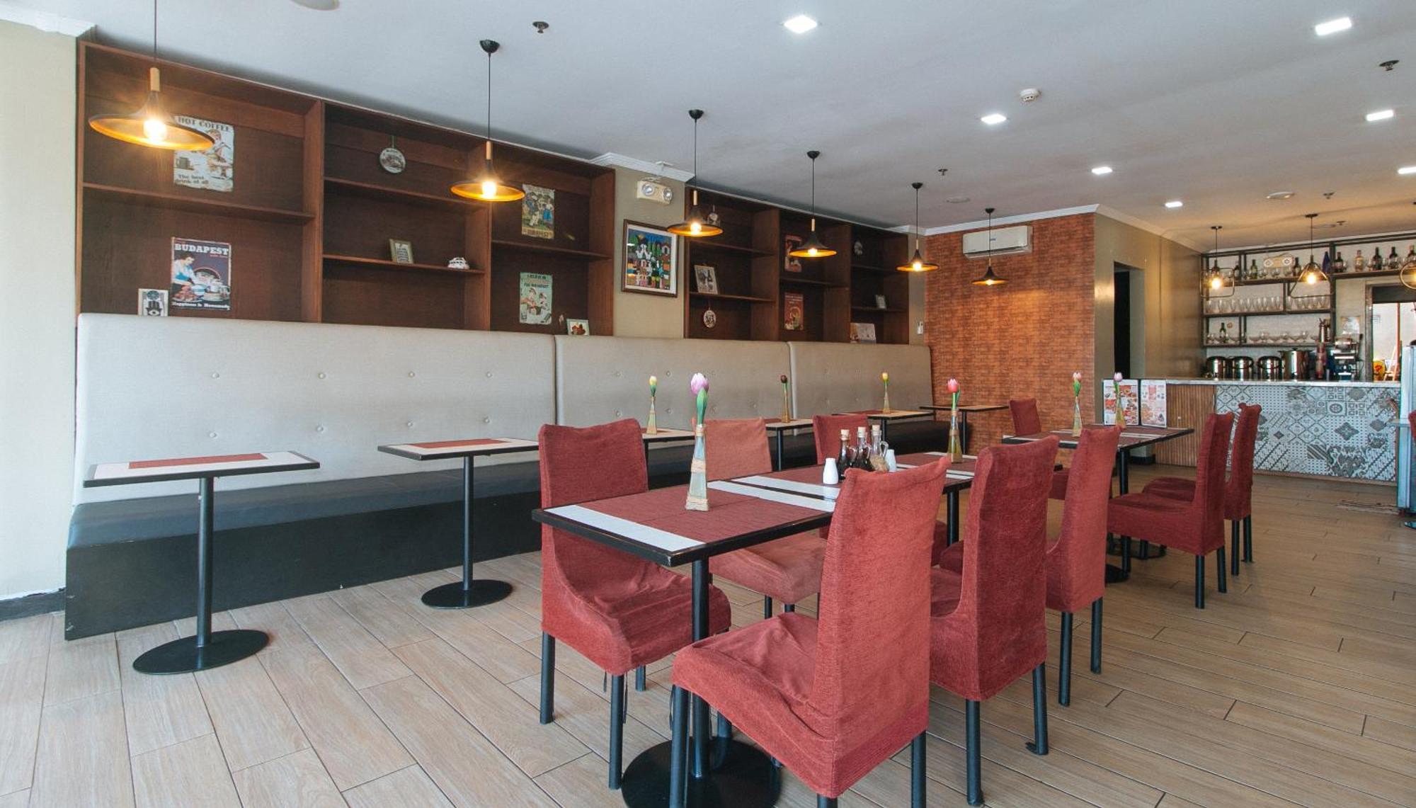 Reddoorz Plus At Mm Hotel Las Pinas Former Reddoorz Plus Near Bamboo Organ Exterior photo